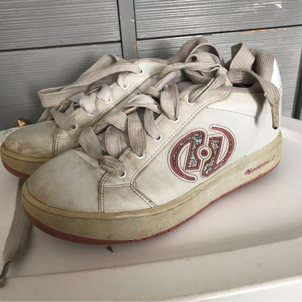 pink sparkle heelys